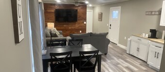 Unwind in our Cozy Farmhouse Nestled in a Serene Country Setting