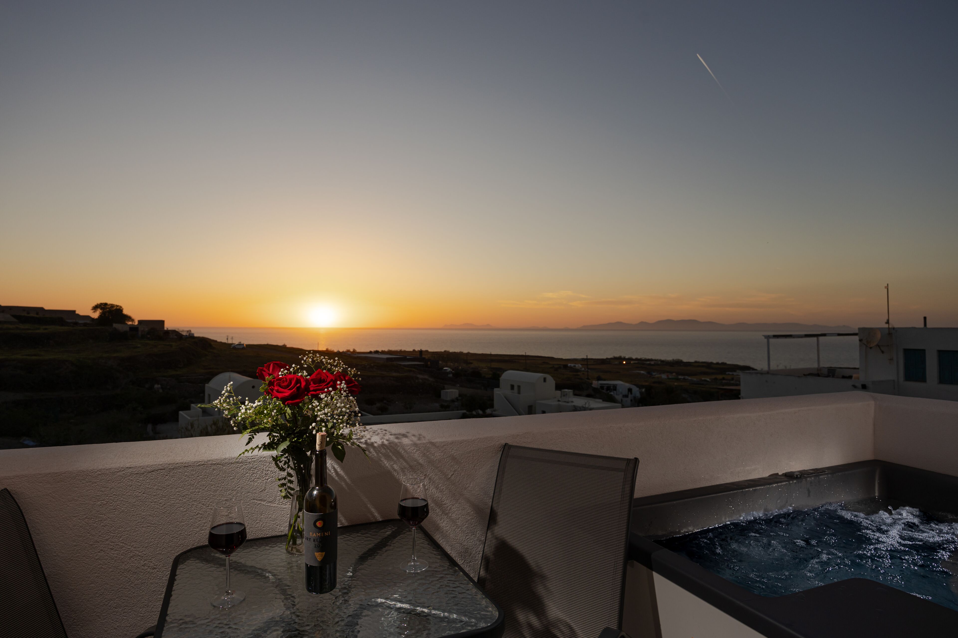 Photo - Nastram Suites Oia