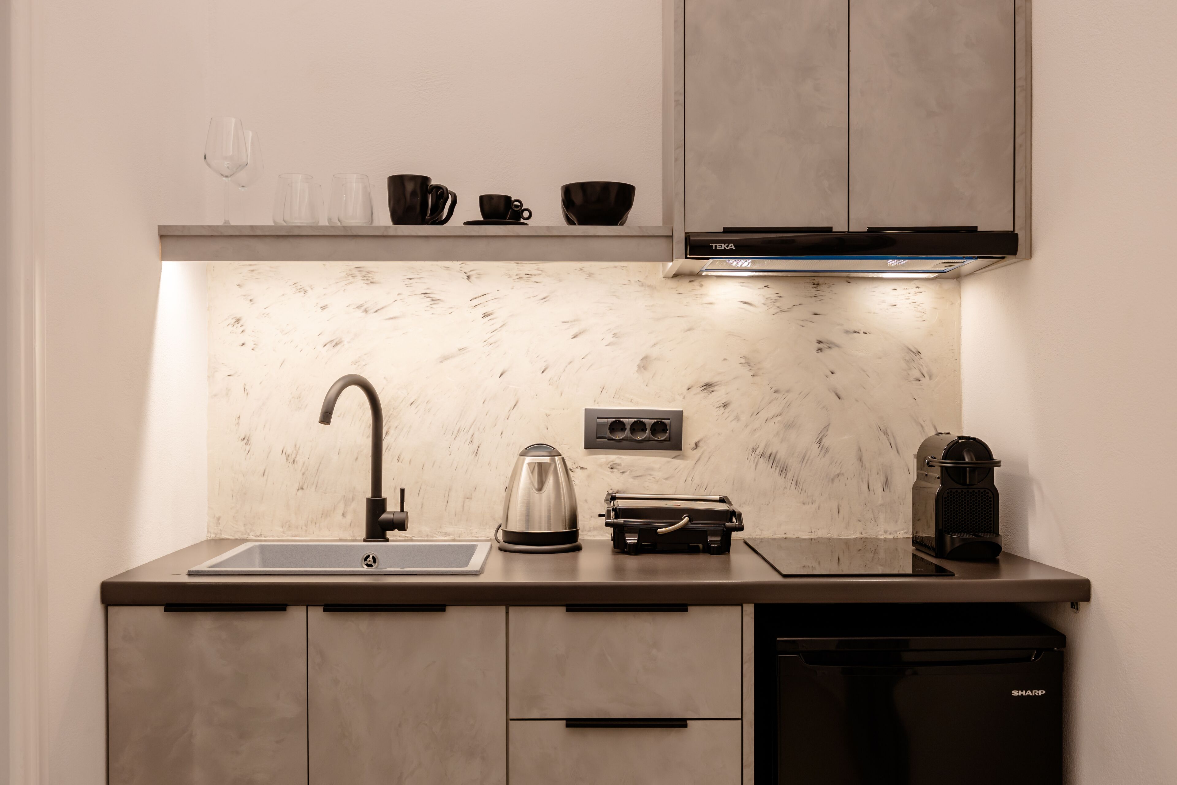 Photo - Nastram Suites Oia