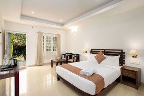 Mandhriyar Castle - Nexstay Ministers Mansion (Devikolam)