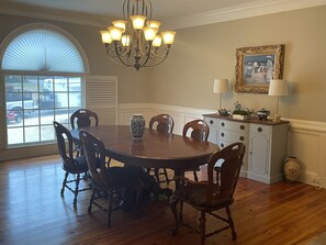 Dining - Masters Rental, 4-bedroom house in West Lake Country Club (Martinez)