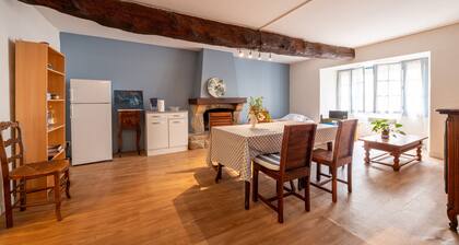 Appartement 'Sarzeau Centre - Le Cormoran' mit Gemeinschaftspool und WLAN
