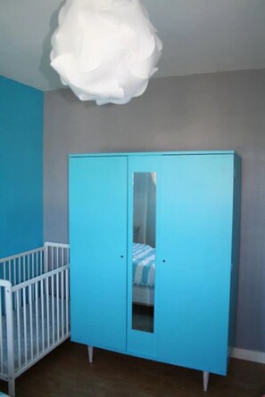 3 bedrooms, free WiFi, bed sheets - Apartment 'Le Goéland' with Shared Pool, Shared Terrace and Wi-Fi (Sarzeau)