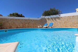 Pool - Villa 'Quinta Do Sol' with Sea View, Private Pool and Wi-Fi (Armação de Pêra)