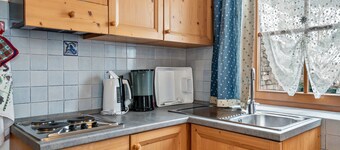 Apartamento 'Agriturismo El Cirum Pelmo' con vistas a la montaña, jardín privado y Wi-Fi