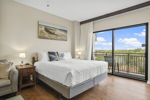 Bügeleisen/Bügelbrett, Reisekinderbett, kostenloses WLAN, Bettwäsche