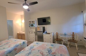 1 bedroom, free WiFi, bed sheets