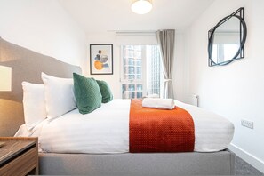 Apartment | 2 bedrooms, Internet - Waterside Flat in Central Leeds (Leeds)