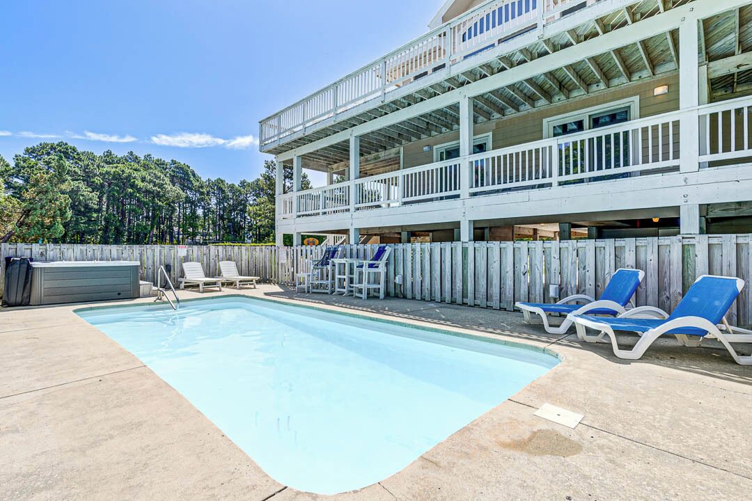 Makin' Memories | 1950 ft to the beach | Private Pool, Hot Tub, and Community Pool