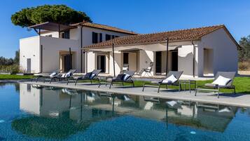 Vila | 6 kamar tidur