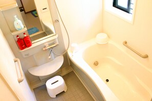 Shared bathroom - Lake Yamanaka Resort House II (Yamanakako)