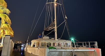 Sailing Onboard Catamaran Lagoon 450 Miami & Key Biscayne