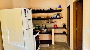 Standard Studio | Private kitchen - Hospedaria Hibisco Xandó - Caraíva (Porto Seguro)