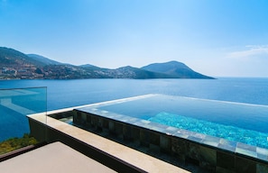 4 bedrooms - Villa Kiyi in Kalkan (Kas)