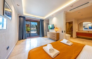 4 bedrooms - Villa Kiyi in Kalkan (Kas)