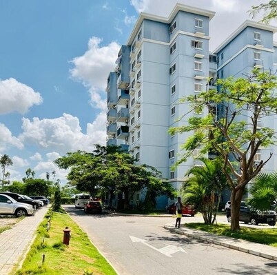 Inviting 5-Bed Apartment in Luanda