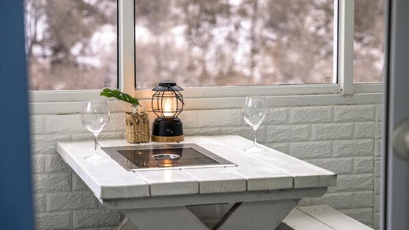 Basic Room, 1 Bedroom (Amante(BBQ/SPA)) | 1 bedroom, free WiFi - Gapyeong Paradiso Kids Poolvilla (Gapyeong)