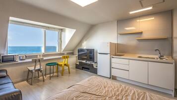 Basic Room, 1 Bedroom (302(ocean view)) | 1 bedroom, free WiFi