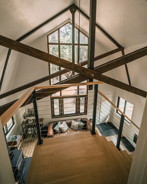 Interior - Hygge Barn/Featured in Sunset Mag /Walk to Lake (Tahoma)