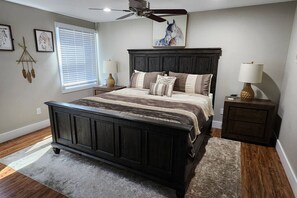 6 bedrooms, iron/ironing board, travel cot, free WiFi