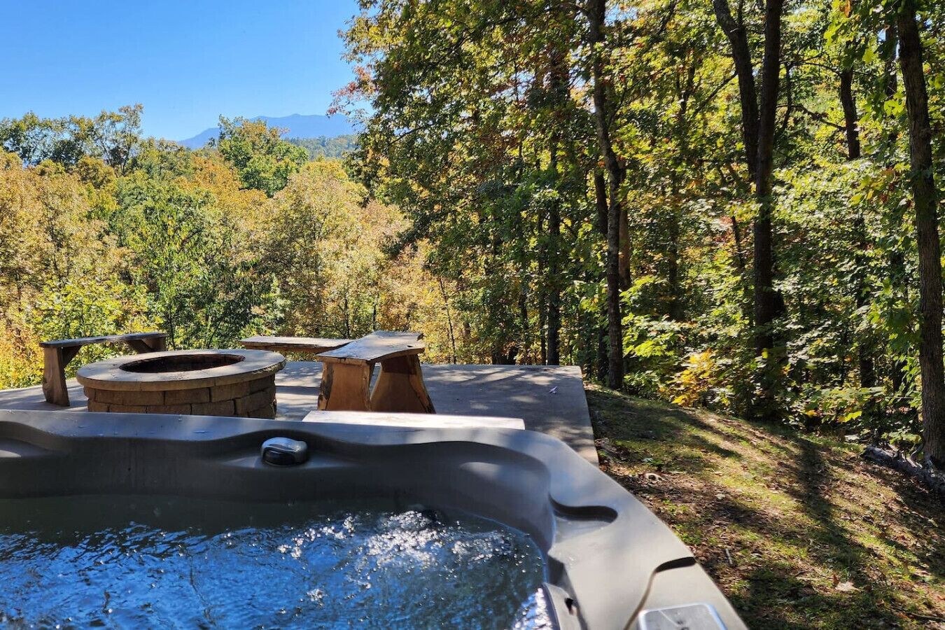 Bain à remous extérieur