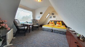 1 bedroom, free WiFi, bed sheets