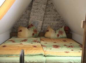 1 makuuhuone, ilmainen Wi-Fi, vuodevaatteet