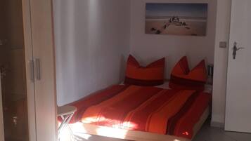 1 makuuhuone, ilmainen Wi-Fi, vuodevaatteet