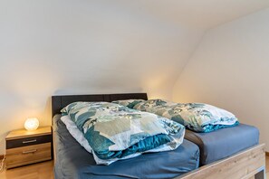 1 Schlafzimmer, Bügeleisen/Bügelbrett, kostenloses WLAN, Bettwäsche
