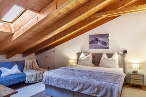 3 chambres, fer et planche à repasser, Wi-Fi gratuit, draps fournis