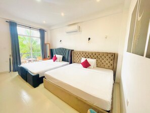Exclusive Room | Desk, free WiFi, bed sheets - Ismattha hotel  (Anuradhapura)