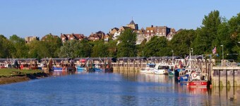 SP90 - Camber Sands Holiday Park - Dog Friendly