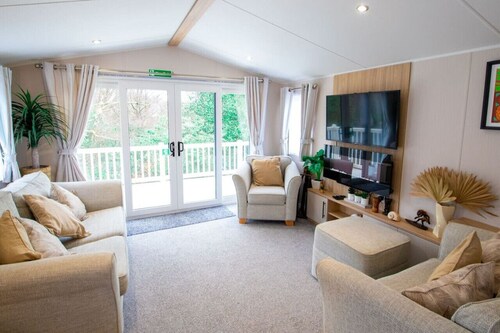 35 Redwood - Beauport Park, Hastings