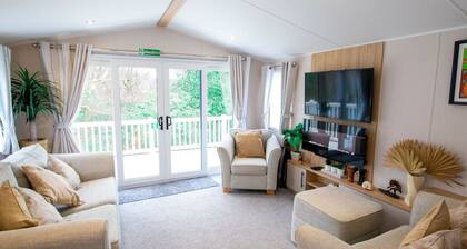 35 Redwood - Beauport Park, Hastings