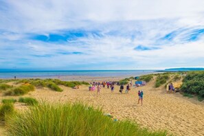 Beach nearby - LBL18 - 3B - Parkdean Resorts - Camber Sands (Camber)