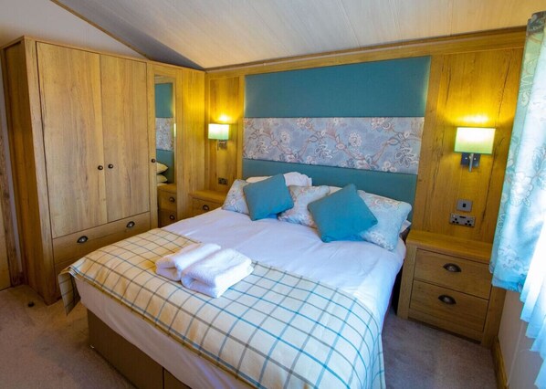 2 Schlafzimmer, Bettwäsche
