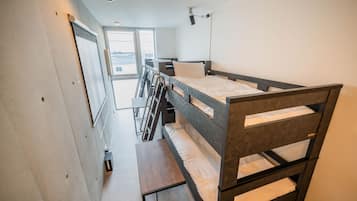 Superior apartman, nemdohányzó, konyharész | 1 hálószoba, sötétítőfüggöny, ingyenes wifi és ágynemű