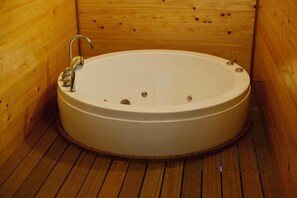 Family House | Bathroom