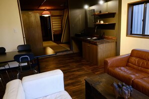 Family House | 1 bedroom, bed sheets