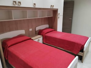 Appartement, 2 chambres, fumeurs, balcon | 2 chambres