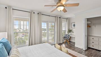 5 bedrooms, desk, iron/ironing board, travel crib