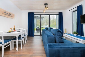 Apartament, 2 dormitoris, sauna, al costat de la platja | Vista del jardí