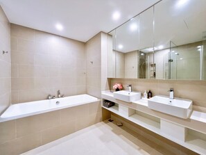 Superior Apartment | Bathroom | Rainfall showerhead, free toiletries, hair dryer, slippers - The Song Sunny Canopy (Ho Chi Minh City)