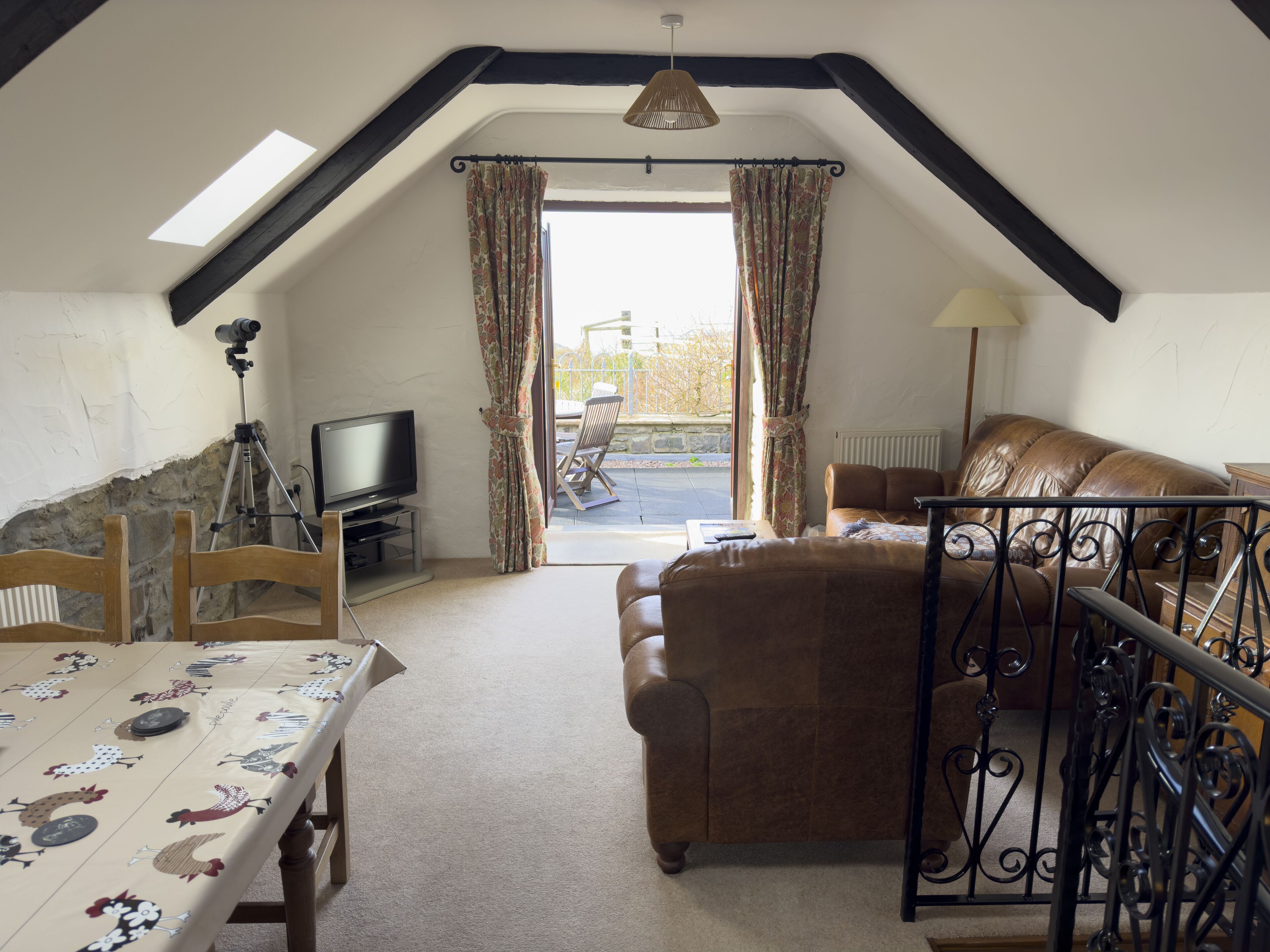 Crogal Stable, Family Friendly, Character Holiday Cottage In New Quay - New Quay