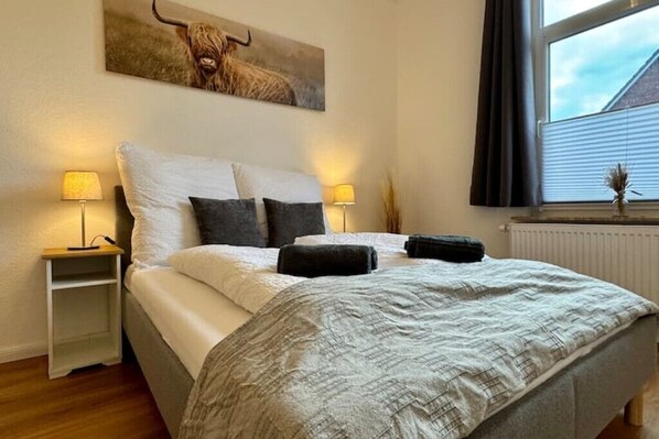 2 bedrooms, WiFi, bed sheets