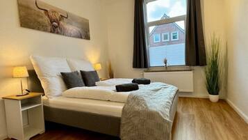 2 bedrooms, WiFi, bed sheets