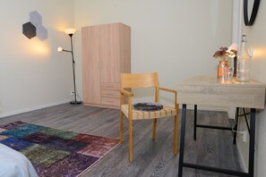 Family Quadruple Room, Non Smoking, City View | Bed sheets - Britz Hostel (Kristinehamn)