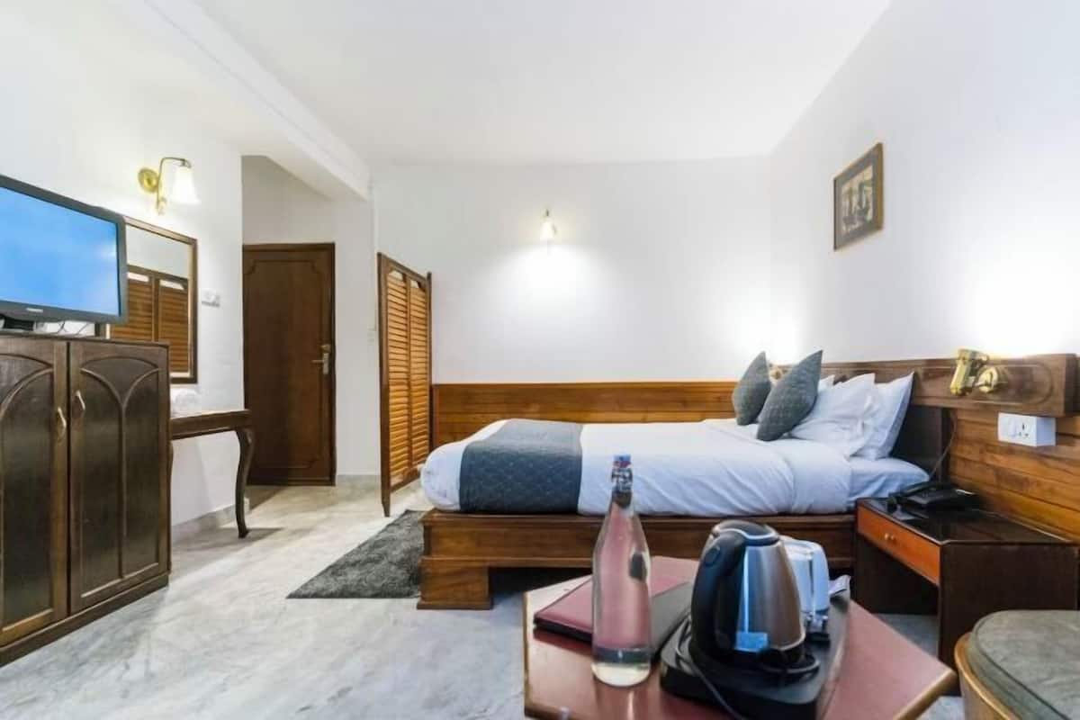 Egyptian cotton sheets, premium bedding, down duvets, memory-foam beds