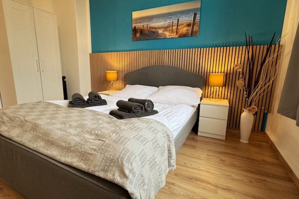 2 bedrooms, WiFi, bed sheets