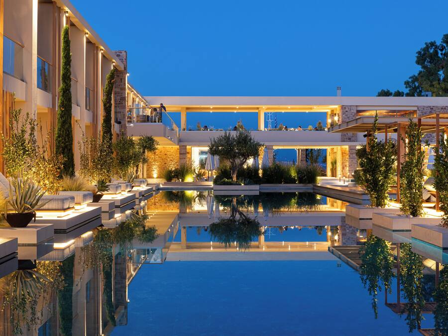 Sesongbasert utendørsbasseng